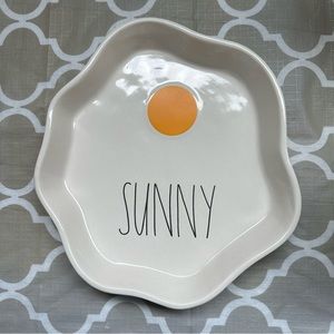 Rae Dunn Large Sunny Plate
